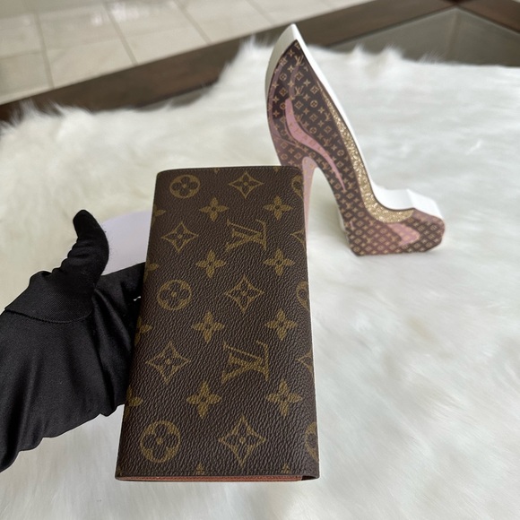 Stunning wallet - Picture 6 of 16